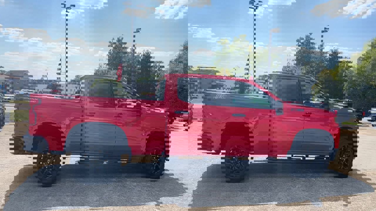 2020 Chevrolet Silverado Trail Boss 1500 LT photo 9