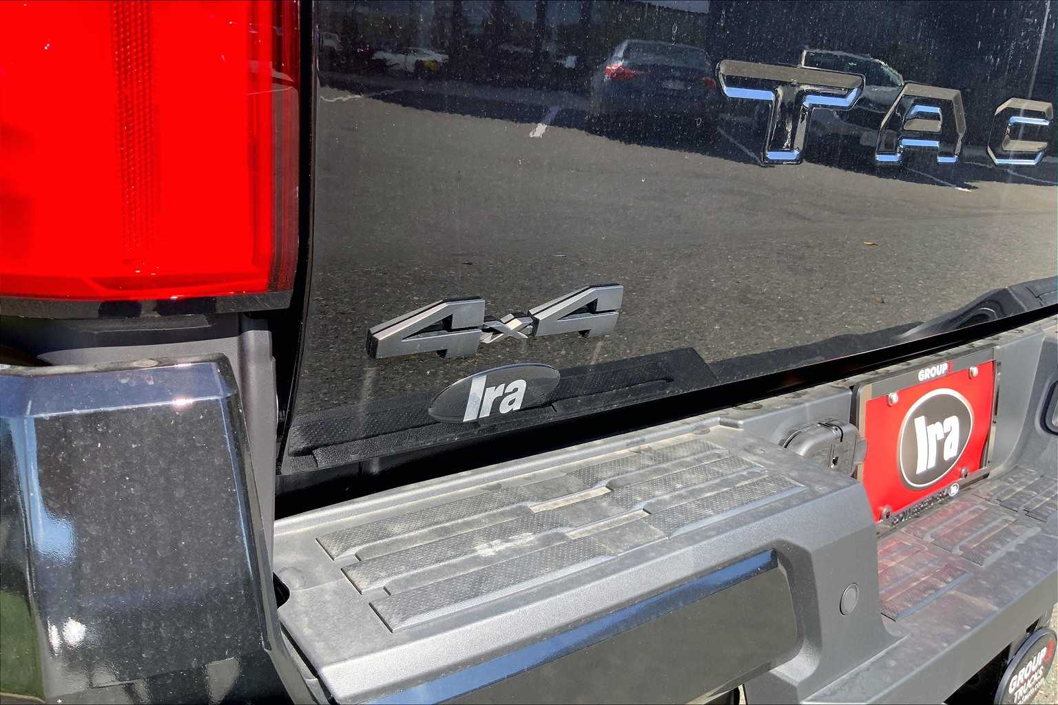 2025 Toyota Tacoma TRD Off-Road 4x4 Double Cab photo 14