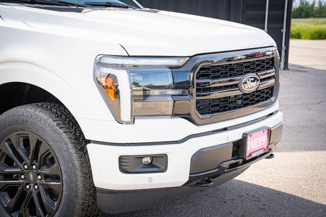 2025 Ford F-150 Lariat photo 4
