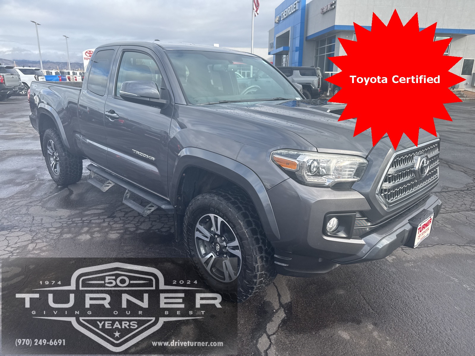2017 Toyota Tacoma TRD Sport's photo