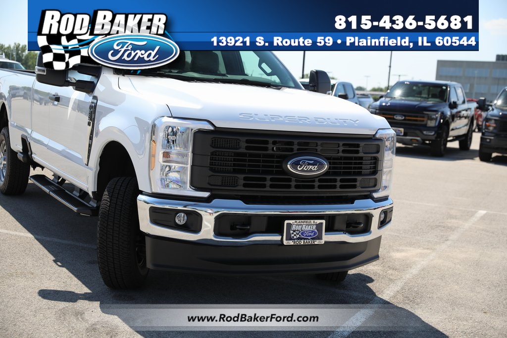 2025 Ford F-250 XL photo 4