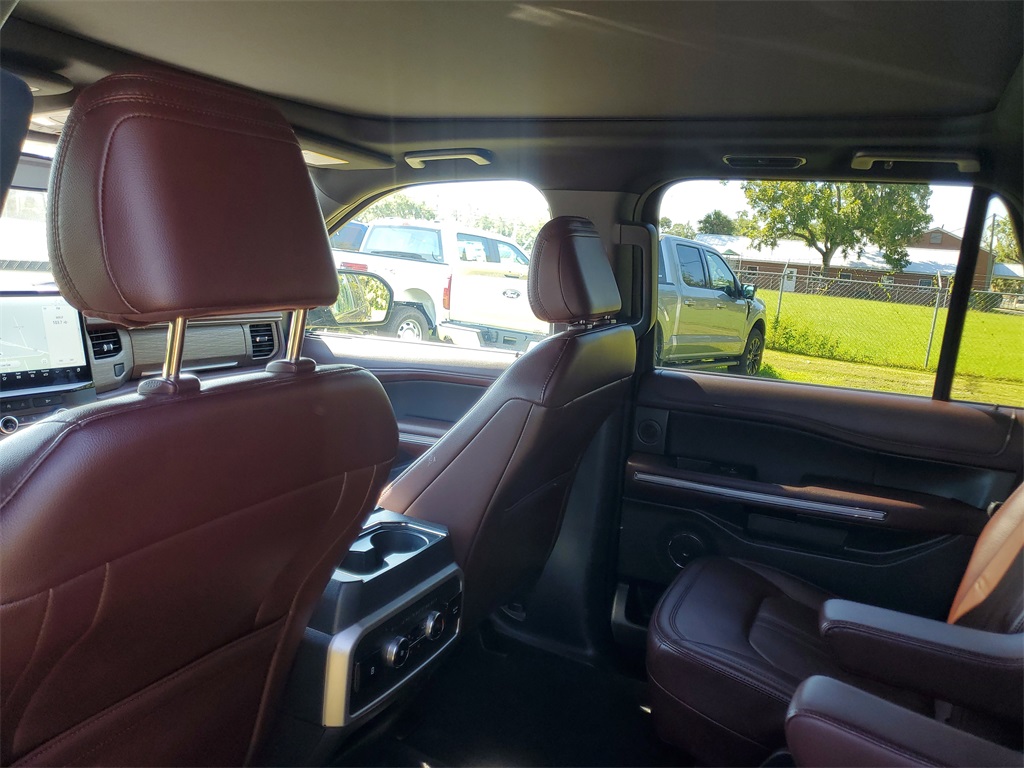 2024 Ford Expedition Limited photo 30