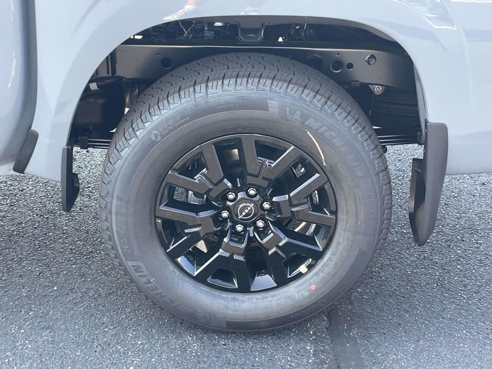2026 Nissan Frontier SV photo 12