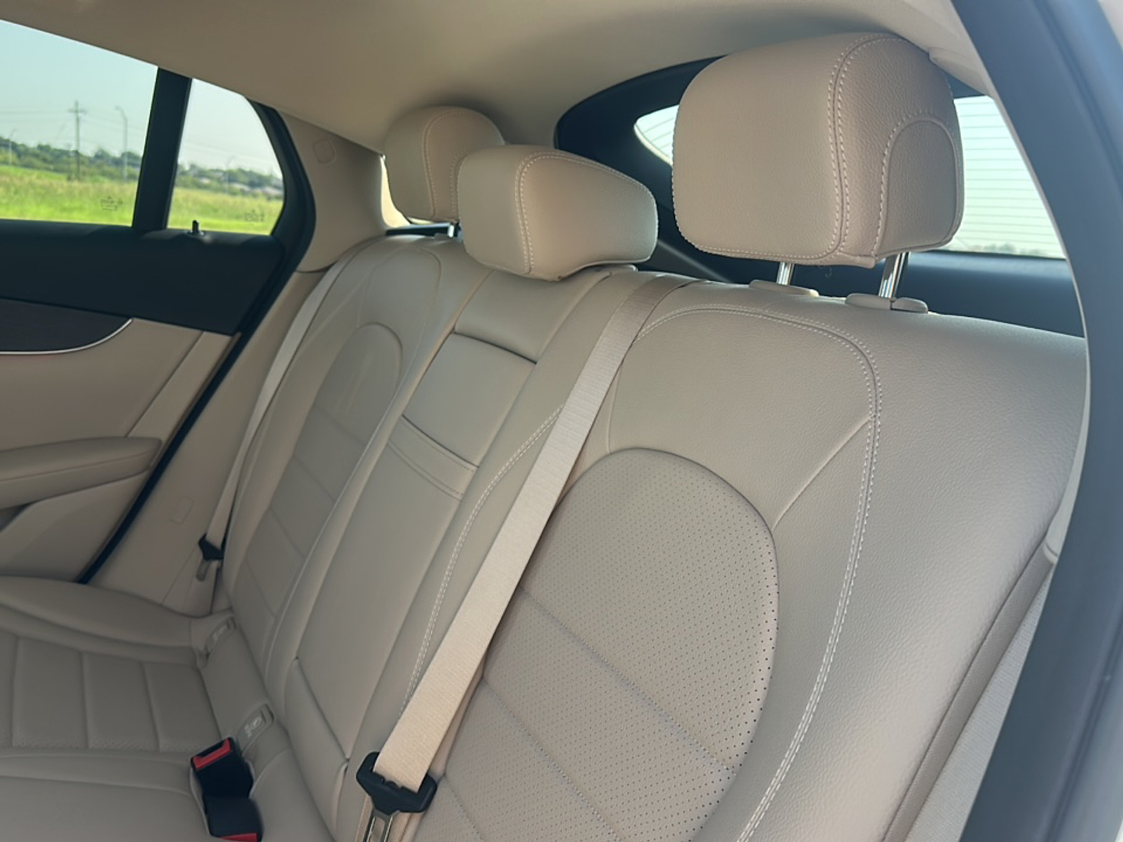 2021 Mercedes Benz GLC 300 4MATIC Coupe photo 13