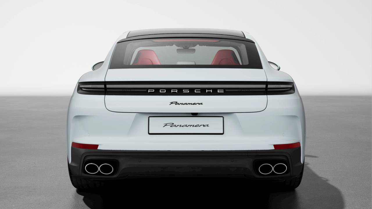2026 Porsche Panamera 4 photo 4