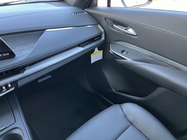 2025 Cadillac XT4 Premium Luxury photo 18