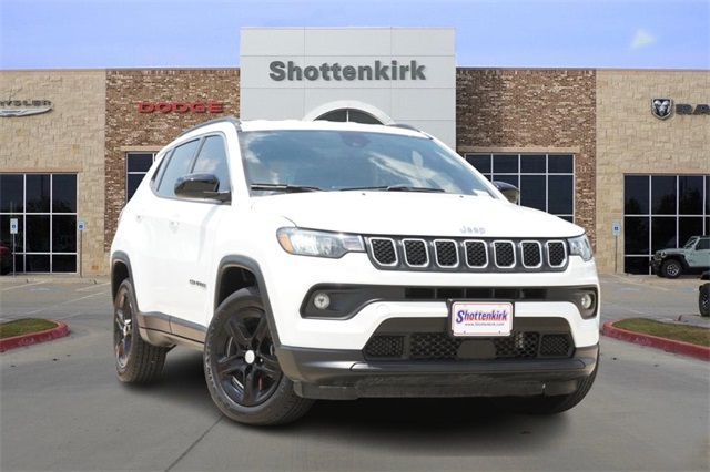 2024 Jeep Compass Latitude's photo