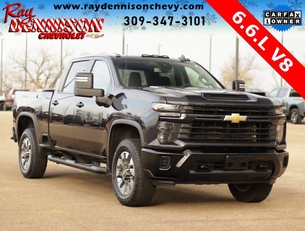 2024 Chevrolet Silverado 2500HD Custom's photo