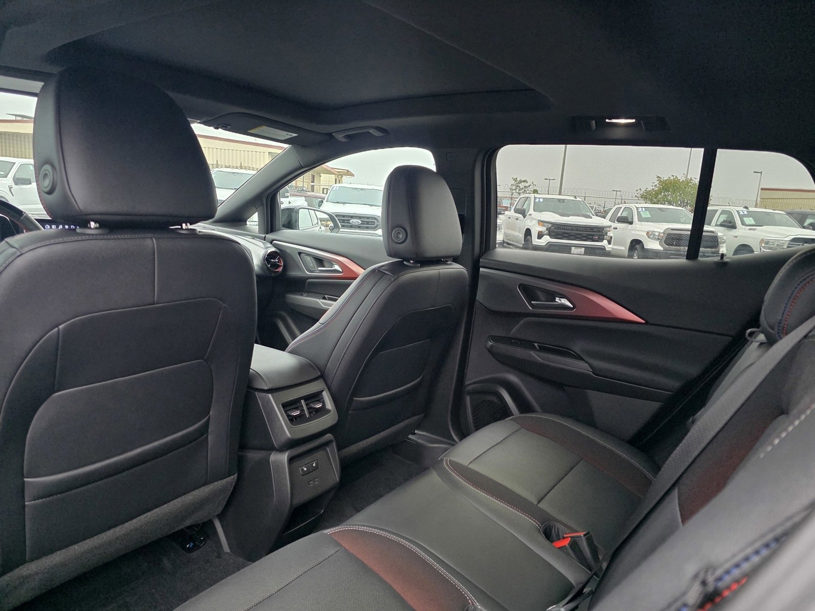 2025 Chevrolet Equinox EV 3RS photo 16