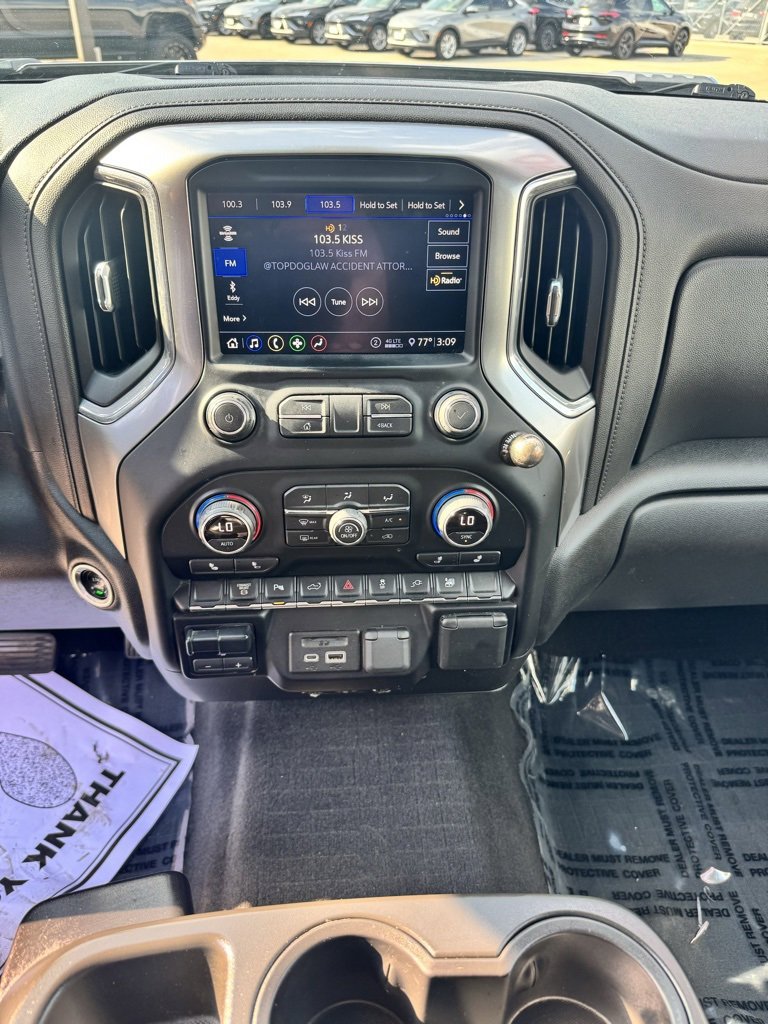 2020 Chevrolet Silverado 2500HD LT photo 11