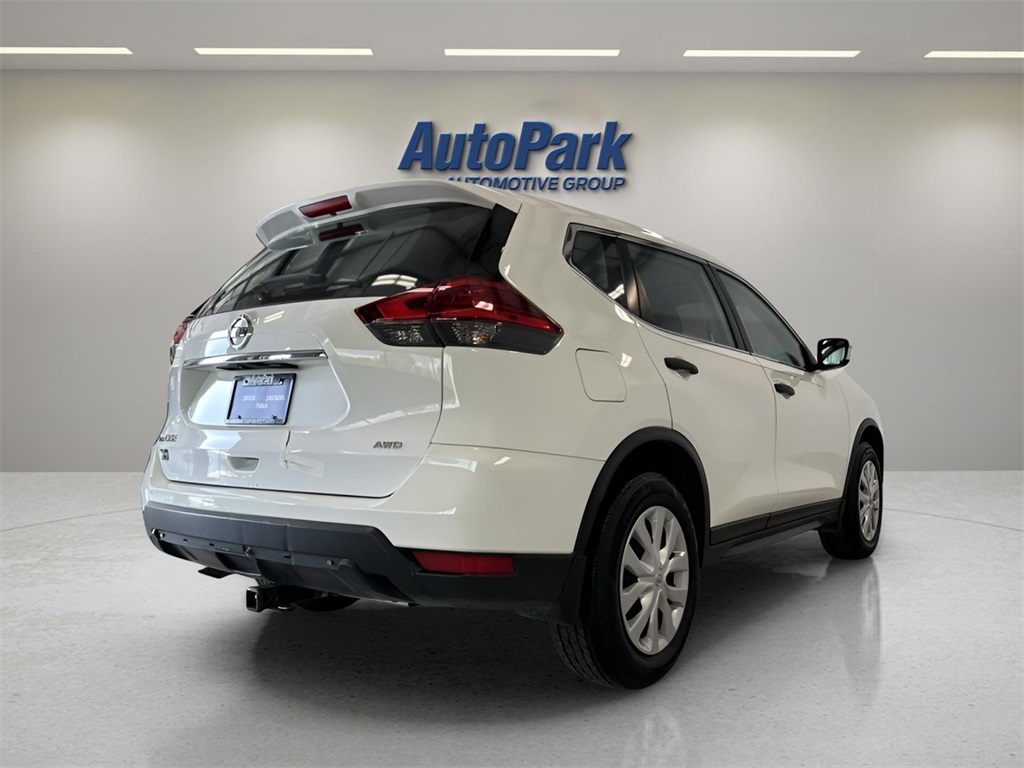 2017 Nissan Rogue S photo 6