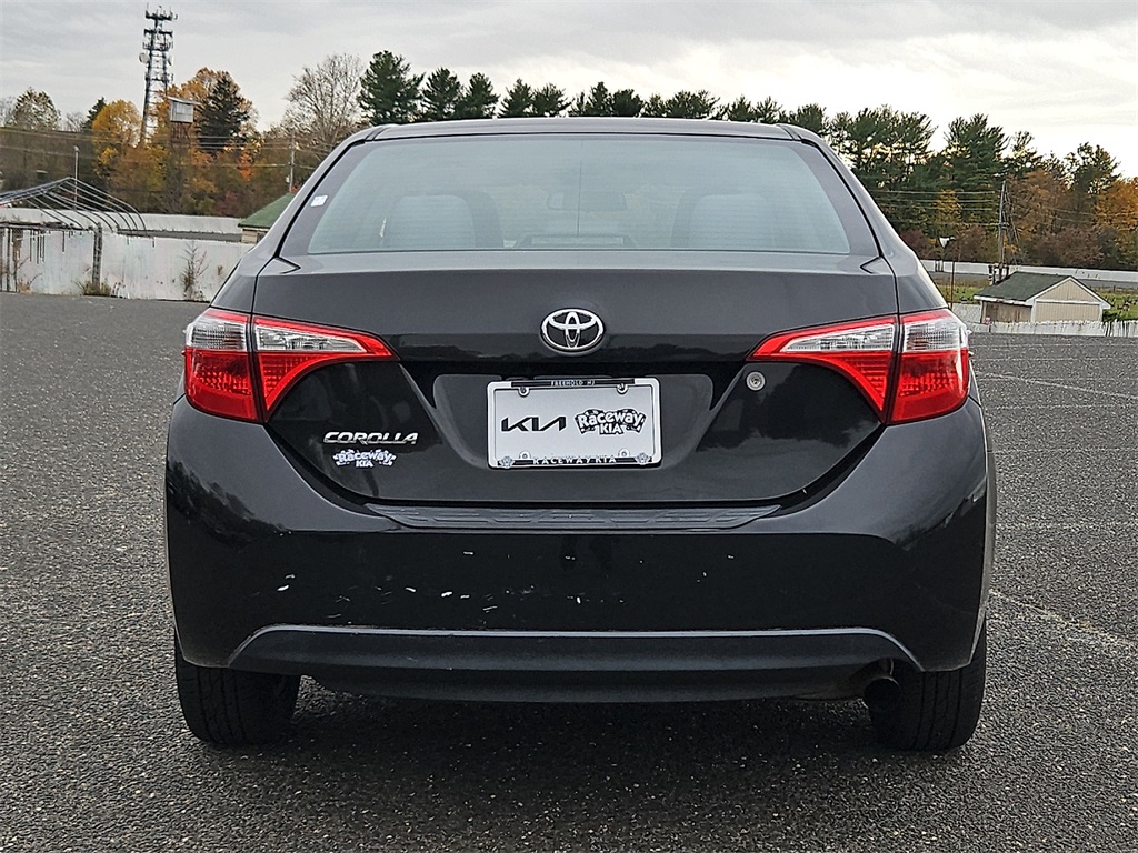 2014 Toyota Corolla L photo 3