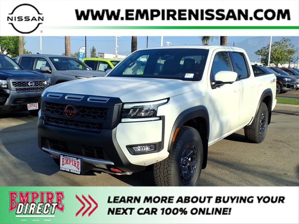 2026 Nissan Frontier PRO-4X's photo