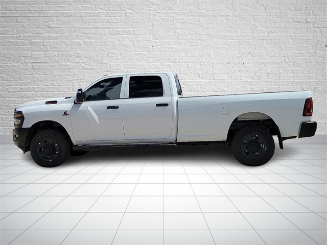 2026 Ram 2500 Tradesman photo 2
