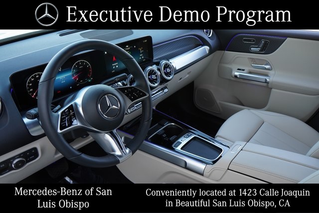 2025 Mercedes Benz GLB 250 photo 2