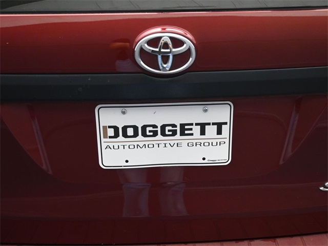 Used 2008 Toyota Sienna LE with VIN 5TDZK23C38S127661 for sale in Beaumont, TX