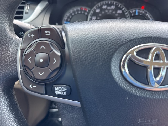 2014 Toyota Camry L photo 20