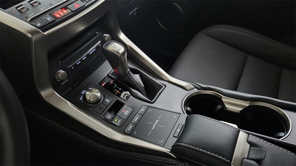 2021 Lexus NX 300 photo 26