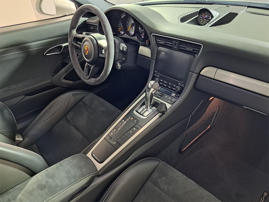 Used 2018 White Porsche GT3 image 18