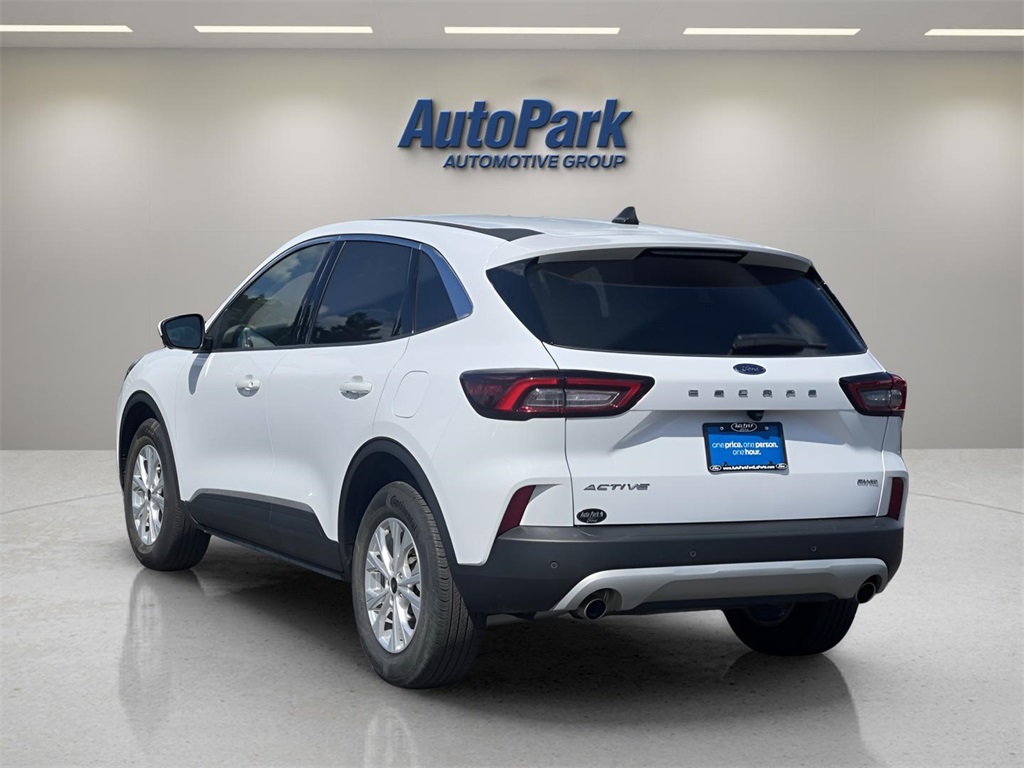 2023 Ford Escape Active photo 5