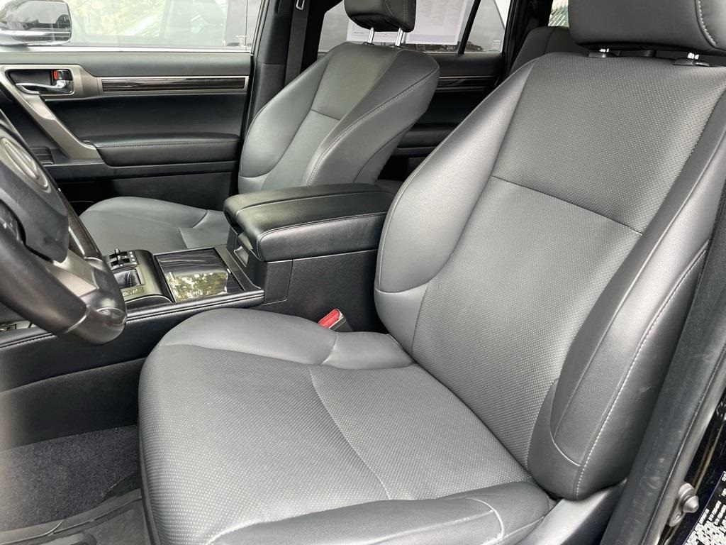 2021 Lexus GX 460 photo 4