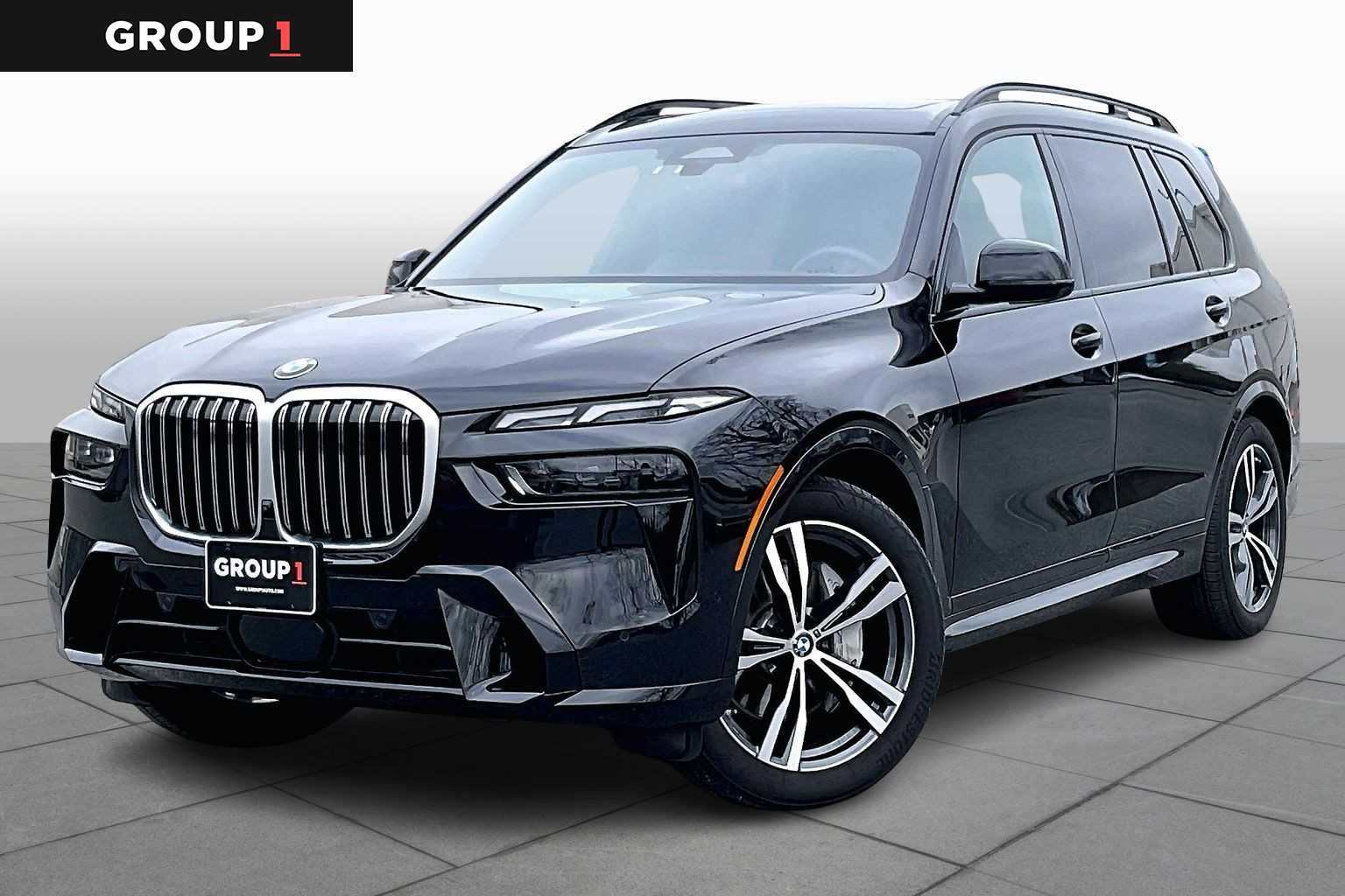 2025 BMW X7 40i's photo