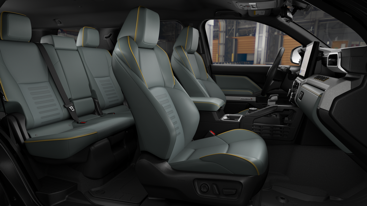 2025 Toyota 4Runner photo 18