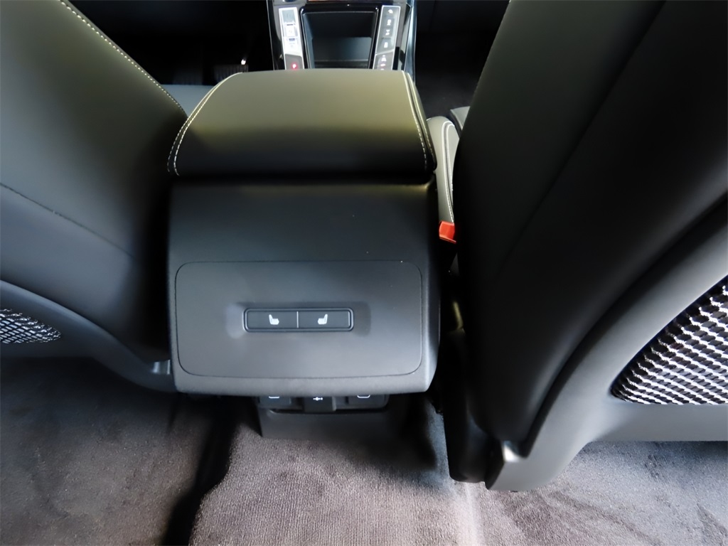 2024 Jaguar I-PACE HSE photo 16