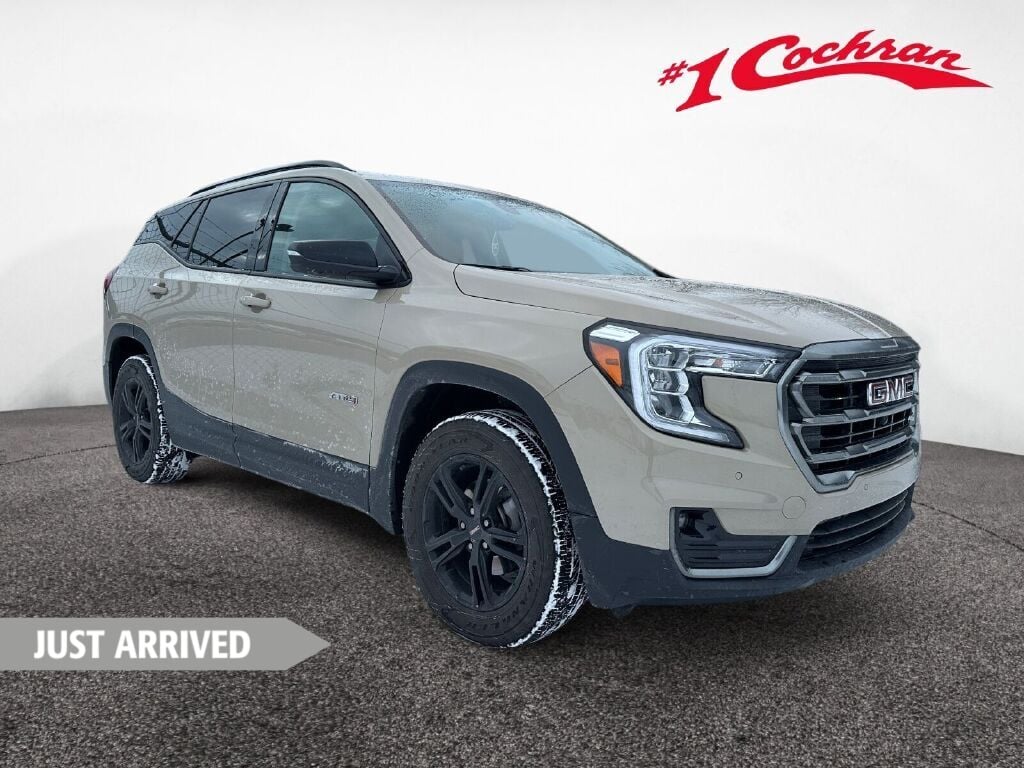 2022 GMC Terrain AT4's photo