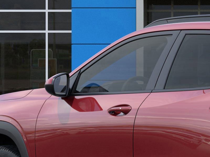 2025 Chevrolet Trax LT photo 11