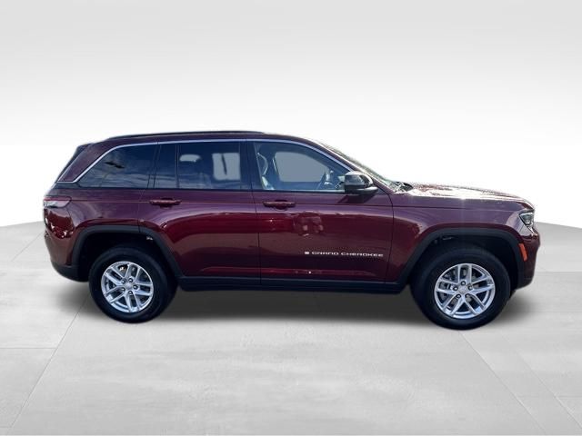 2025 Jeep Grand Cherokee Laredo X photo 7