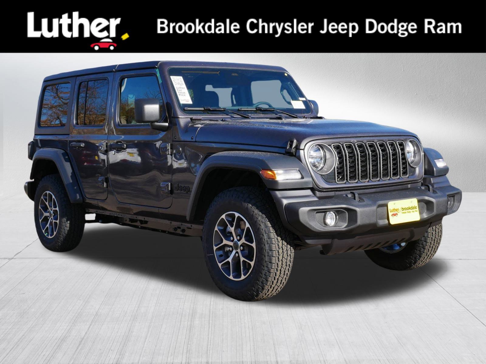 2026 Jeep Wrangler 4-Door Sport S's photo