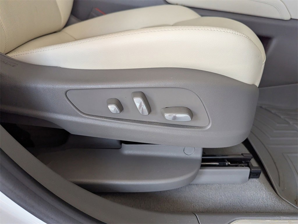 2020 Cadillac XT5 Premium Luxury photo 33