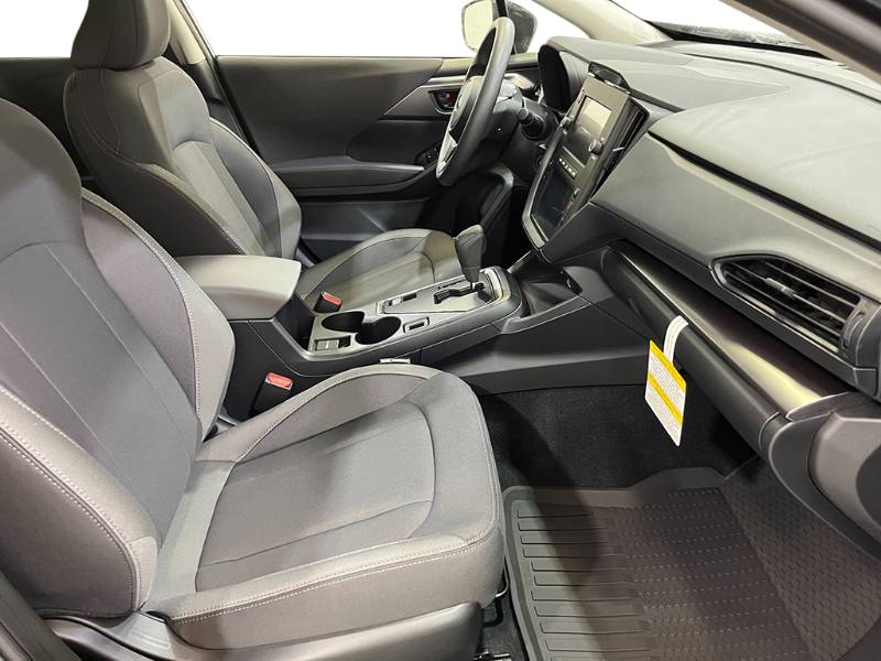 2025 Subaru Impreza Base photo 16