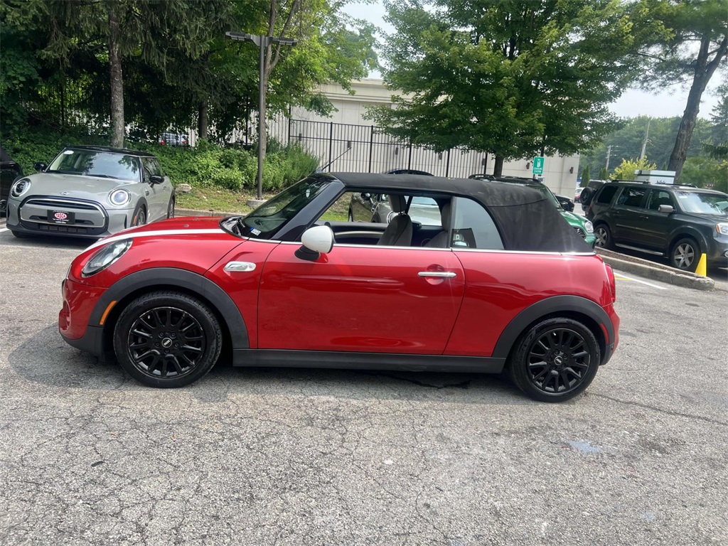 2017 Mini Cooper Convertible S photo 8