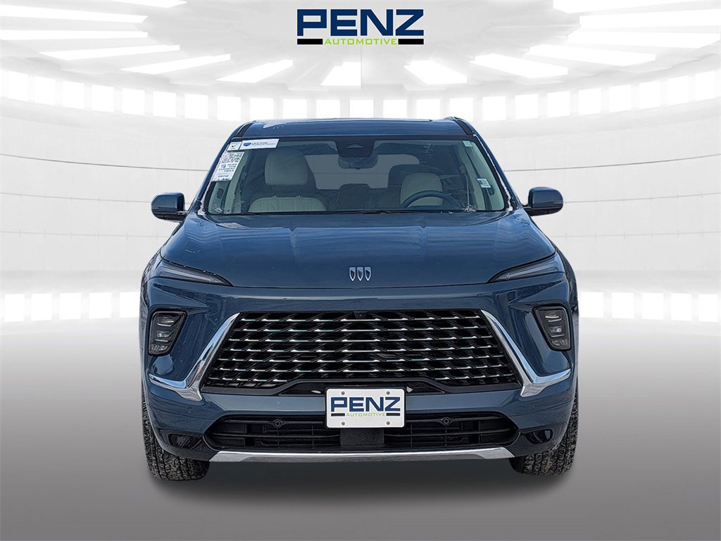 Used 2025 Buick Enclave Avenir with VIN 5GAERCRS9SJ168784 for sale in Rochester, Minnesota