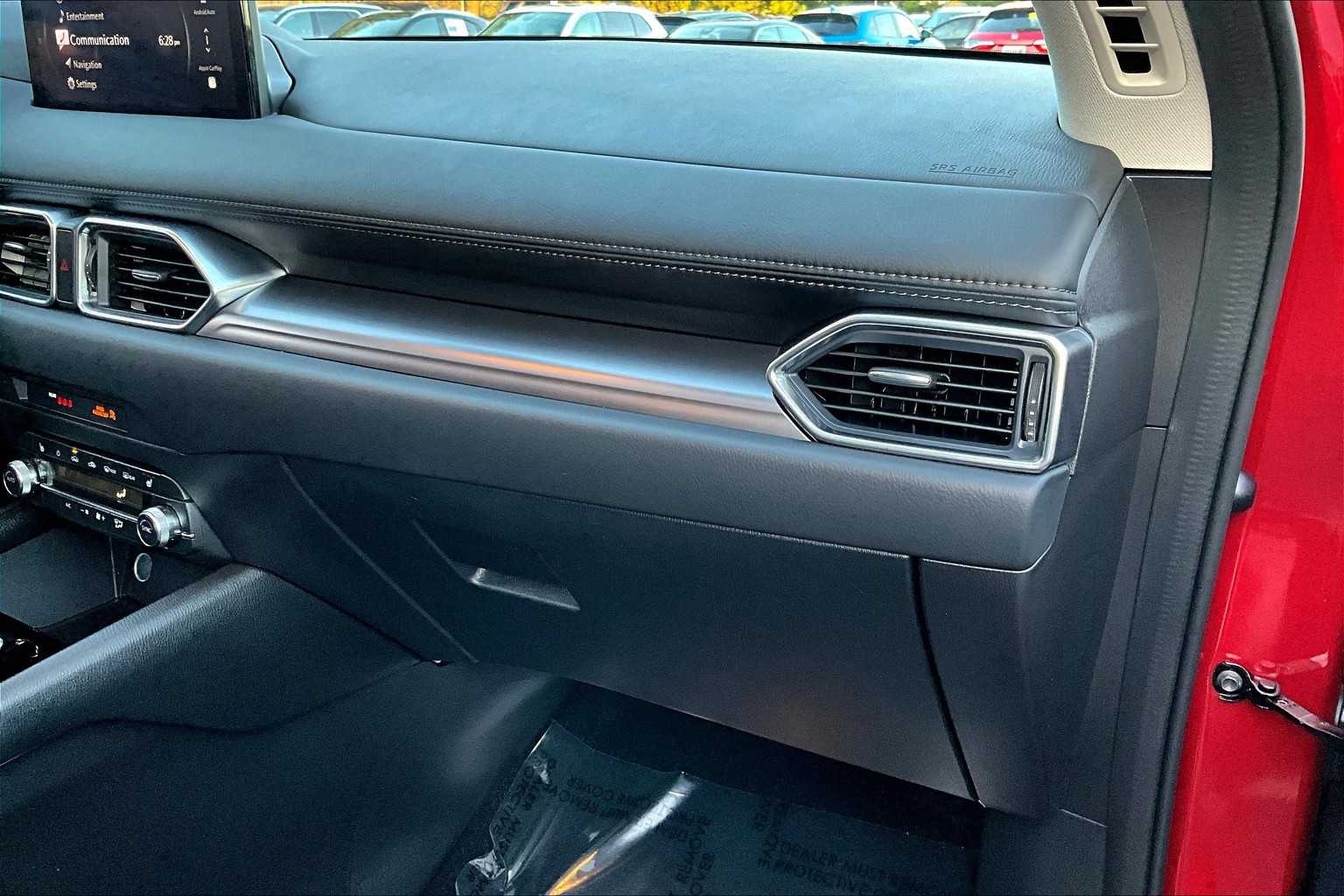 2024 Mazda CX-5 2.5 S Preferred photo 18