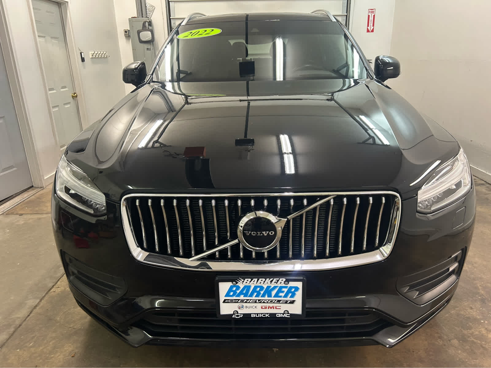 2022 Volvo XC90 Momentum photo 6