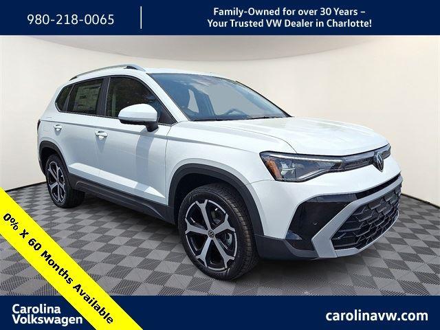 2025 Volkswagen Taos SEL's photo