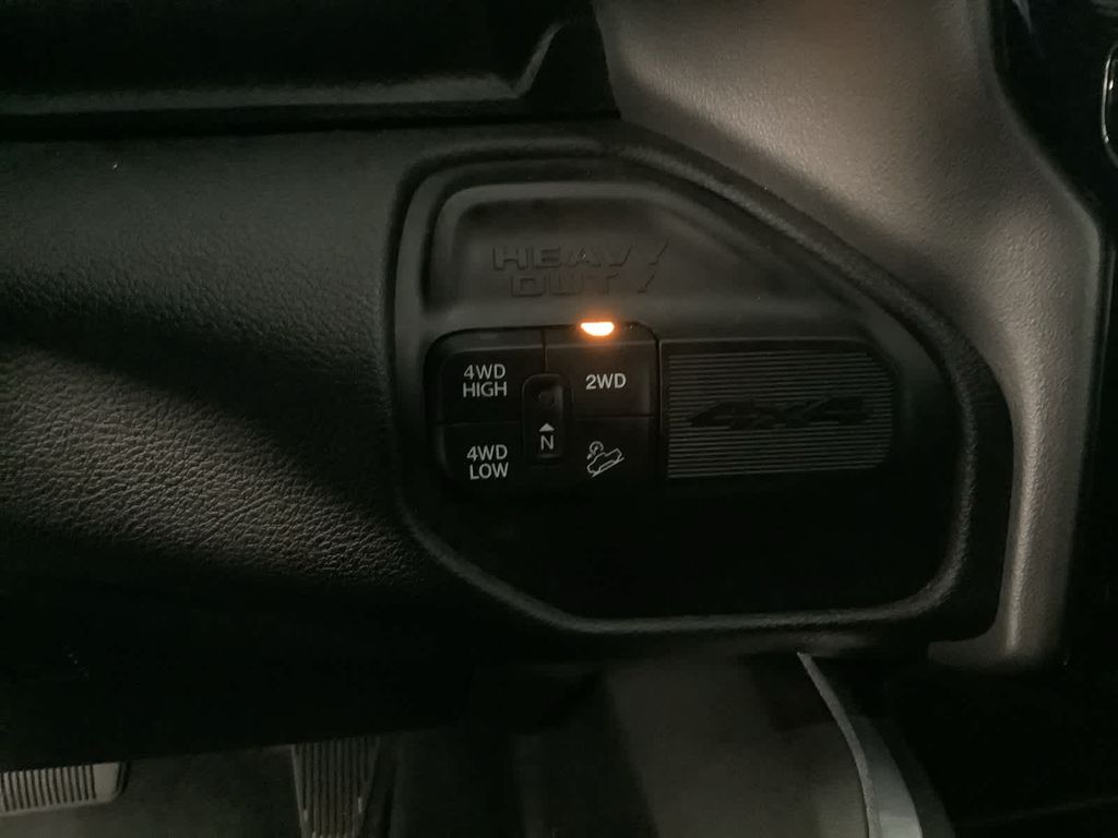 2024 Ram 2500 Laramie photo 20