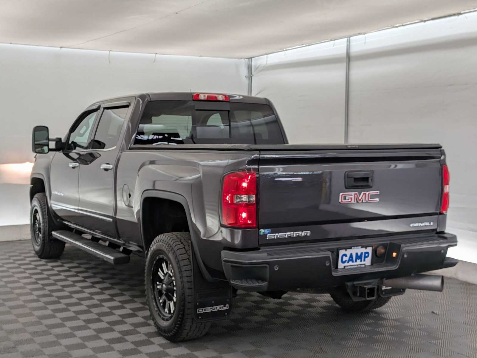 2015 Gmc Sierra 3500 HD Denali photo 3