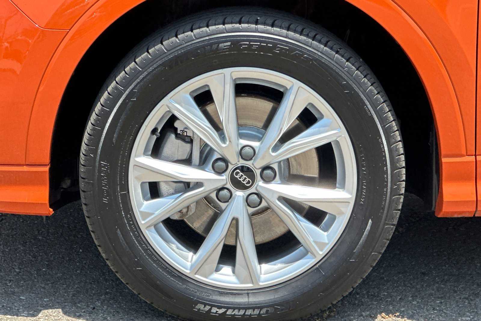 2022 Audi Q3 S line Premium Plus photo 26