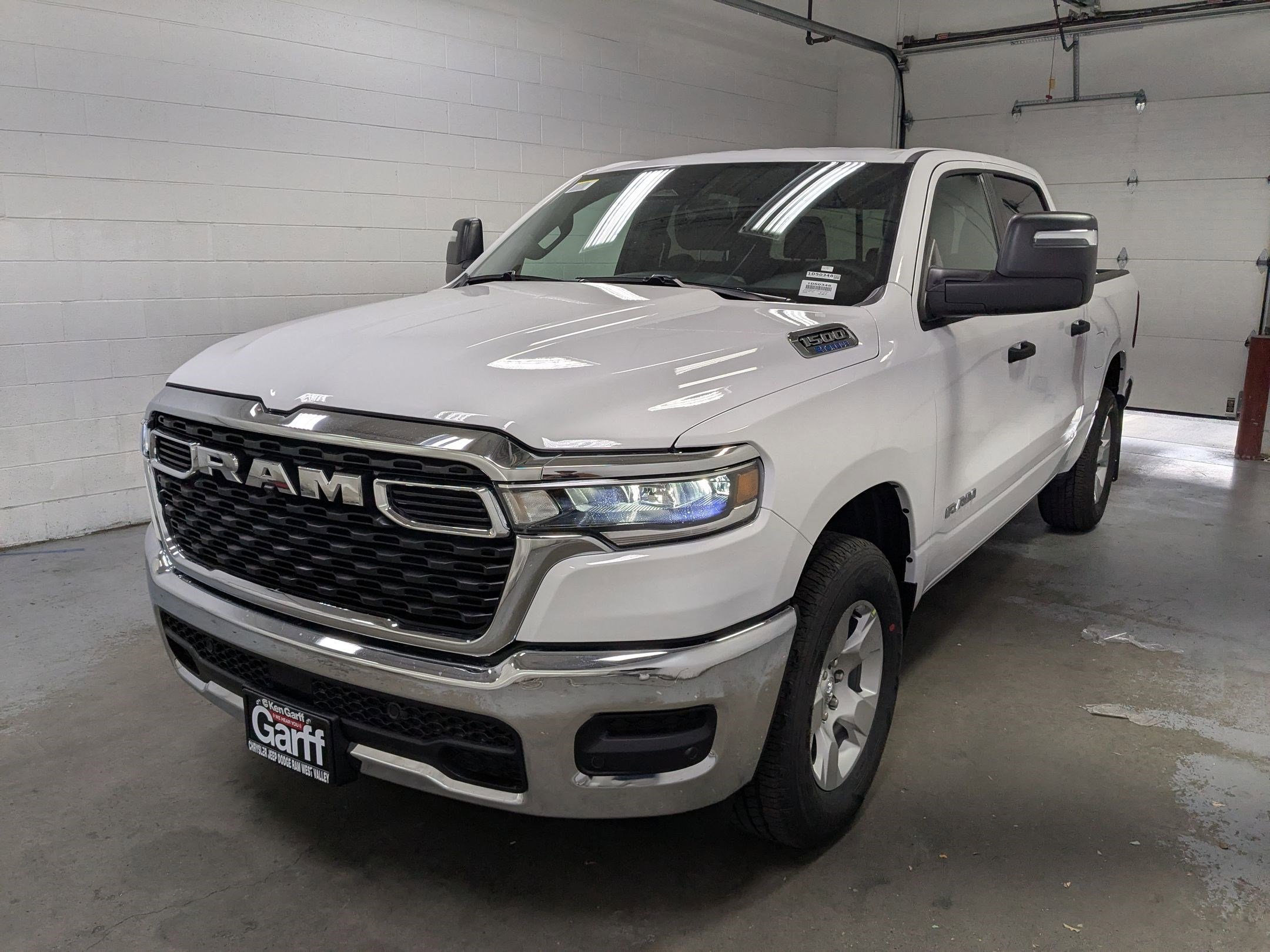 2025 Ram 1500 Tradesman photo 5