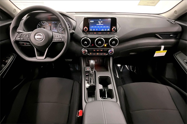 2025 Nissan Sentra S photo 4