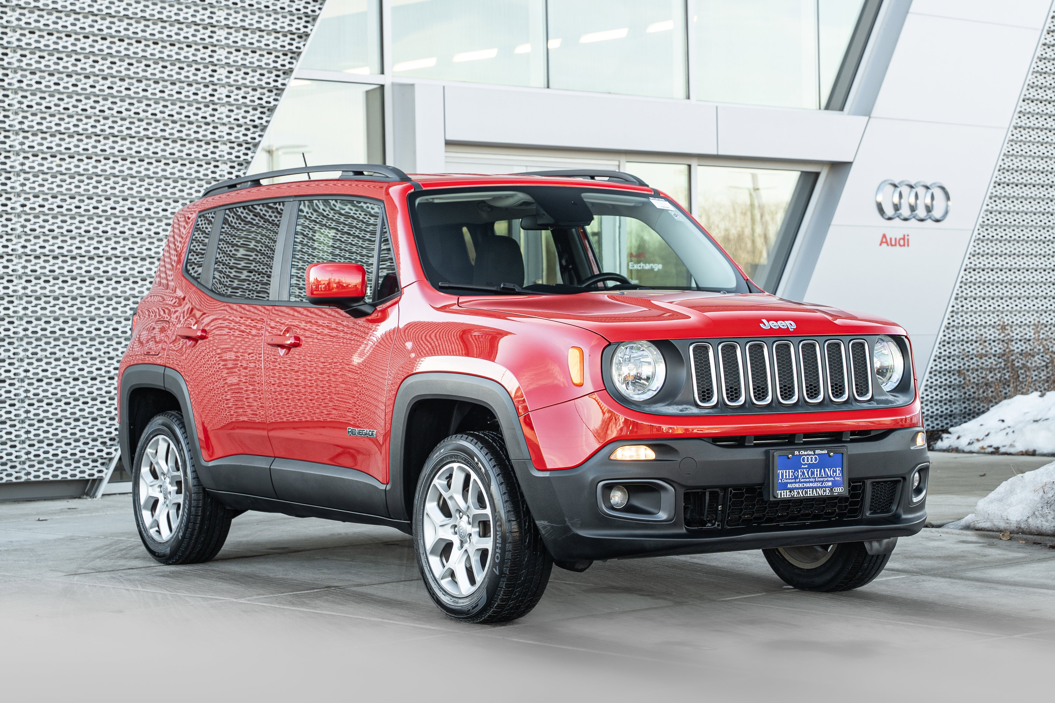2016 Jeep Renegade Latitude's photo