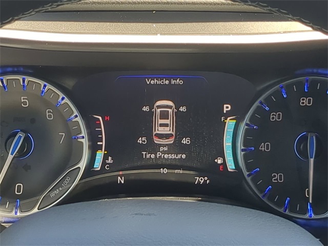 2025 Chrysler Voyager LX photo 28
