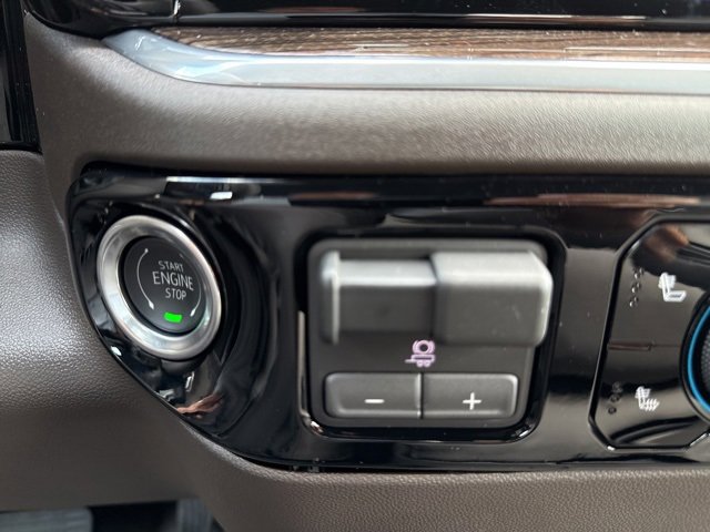 2026 Chevrolet Silverado 1500 LT photo 7