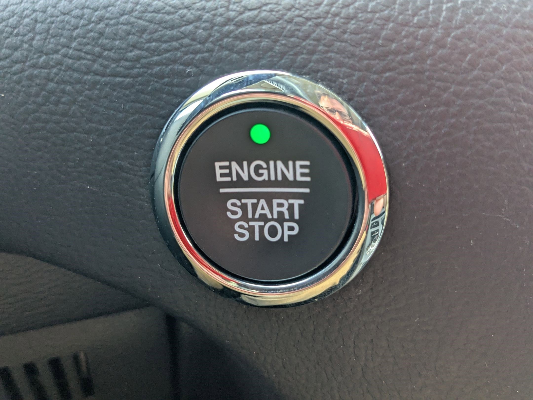 2021 Ford Edge SEL photo 17