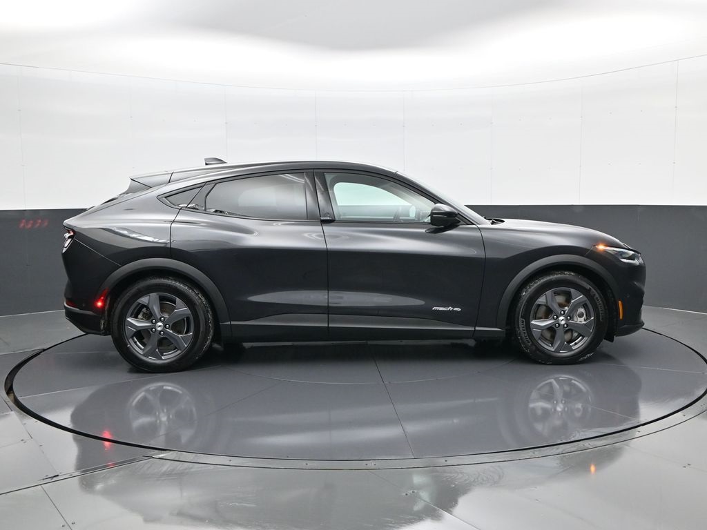 2021 Ford Mustang Mach-E Select photo 4