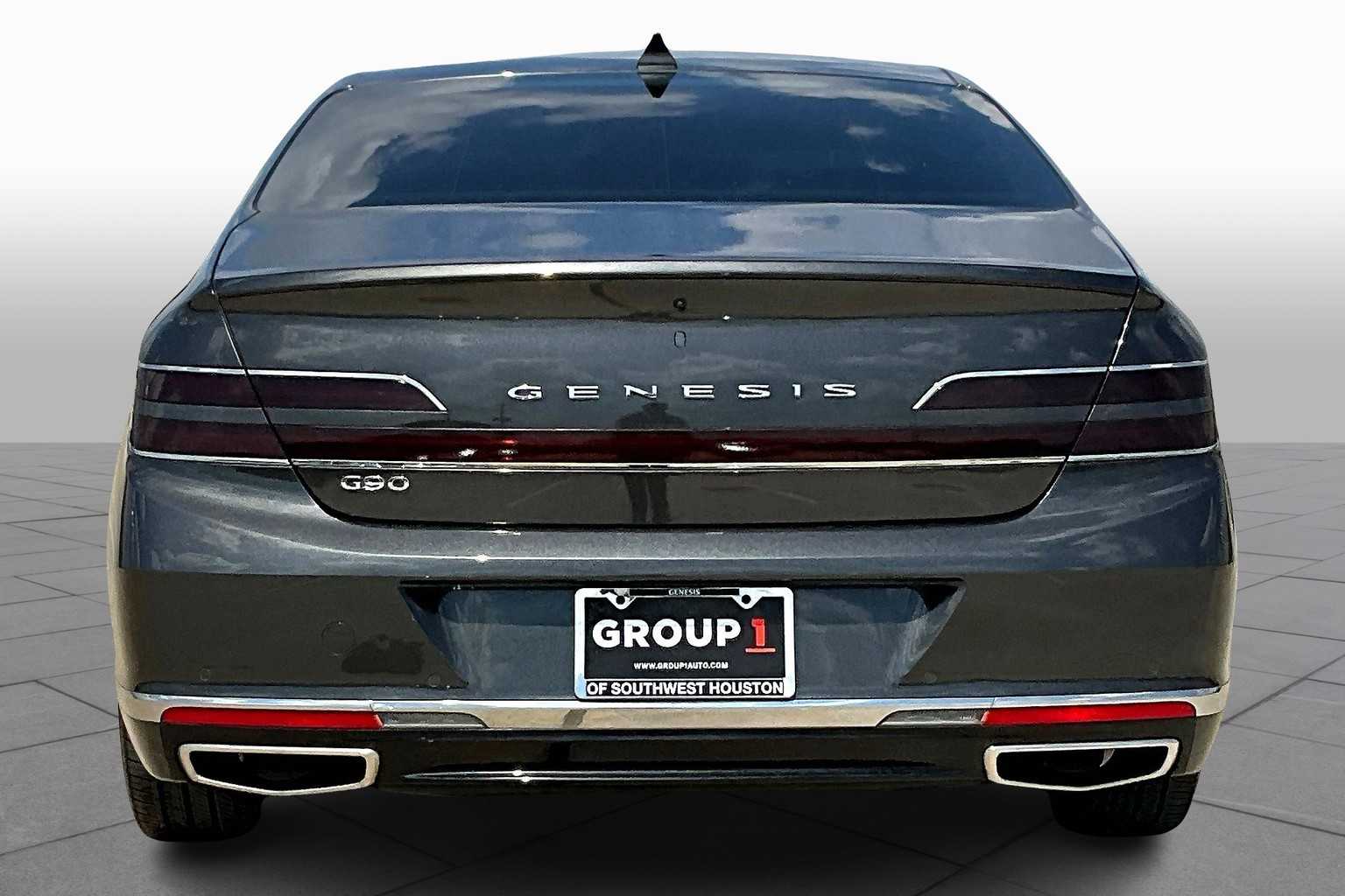 2022 Genesis G90 3.3T Premium photo 4